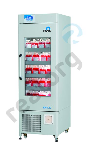 Холодильный шкаф для хранения крови KN 120
